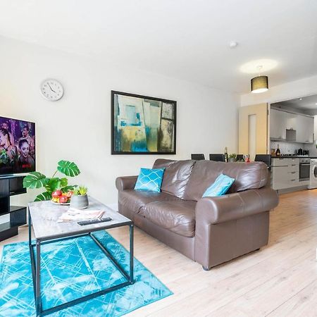 City Centre Townhouse - 3 Bedrooms - Garage - Parking - Top Rated Birmingham Bagian luar foto