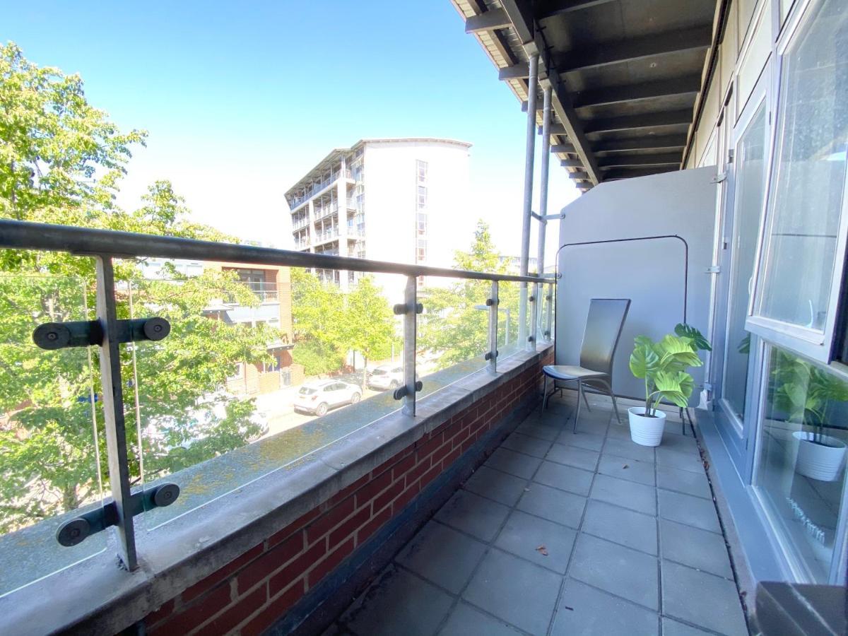 City Centre Townhouse - 3 Bedrooms - Garage - Parking - Top Rated Birmingham Bagian luar foto