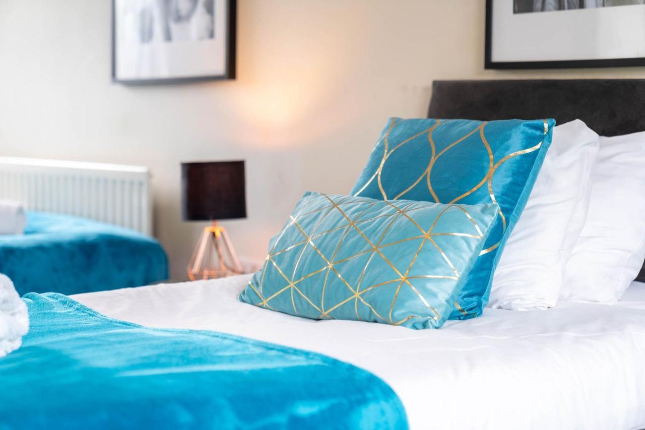 City Centre Townhouse - 3 Bedrooms - Garage - Parking - Top Rated Birmingham Bagian luar foto