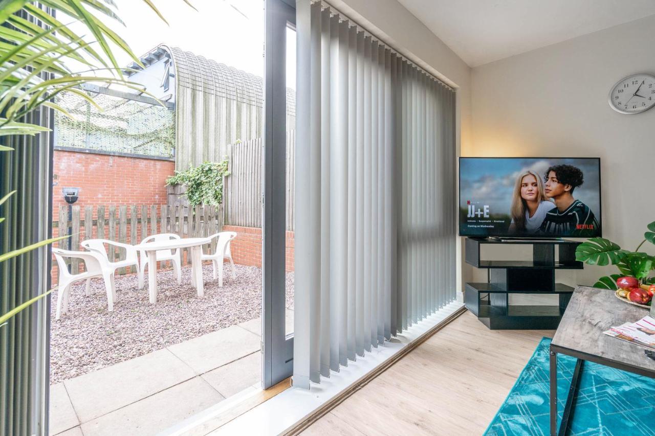 City Centre Townhouse - 3 Bedrooms - Garage - Parking - Top Rated Birmingham Bagian luar foto